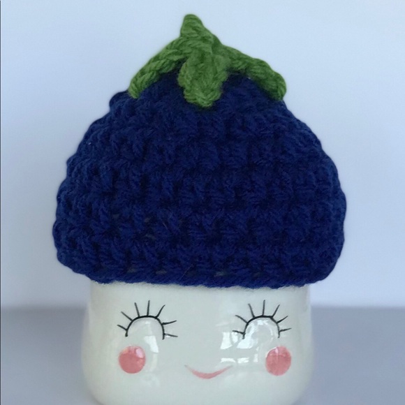 Other - Blueberry marshmallow mug hat